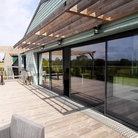 Lejlighed Spacieux A Saint-pierre-du-mont 200 M² Avec Jardin