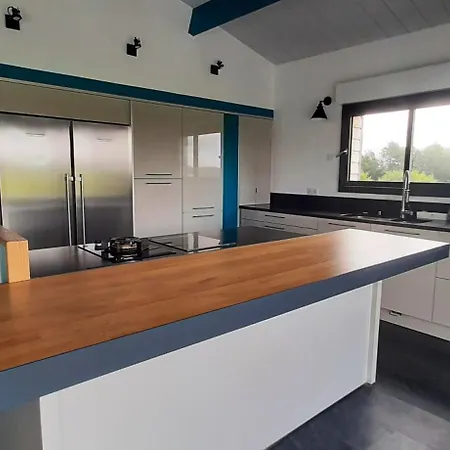 Spacieux A Saint-pierre-du-mont 200 M² Avec Jardin Lejlighed Saint-Pierre-du-Mont (Calvados)