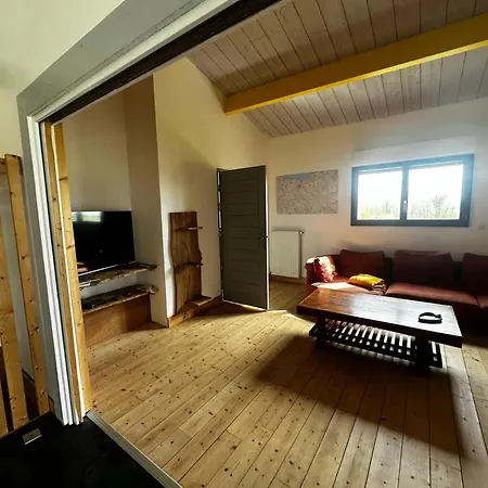 Spacieux A Saint-pierre-du-mont 200 M² Avec Jardin * Saint-Pierre-du-Mont (Calvados)