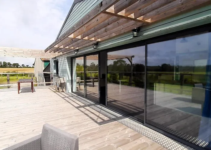 Apartamento Spacieux à Saint-pierre-du-mont 200 M² Avec Jardin