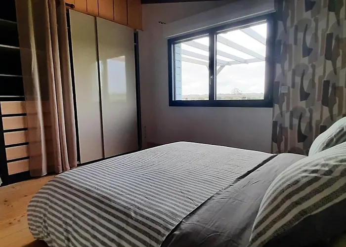 Spacieux à Saint-pierre-du-mont 200 M² Avec Jardin *